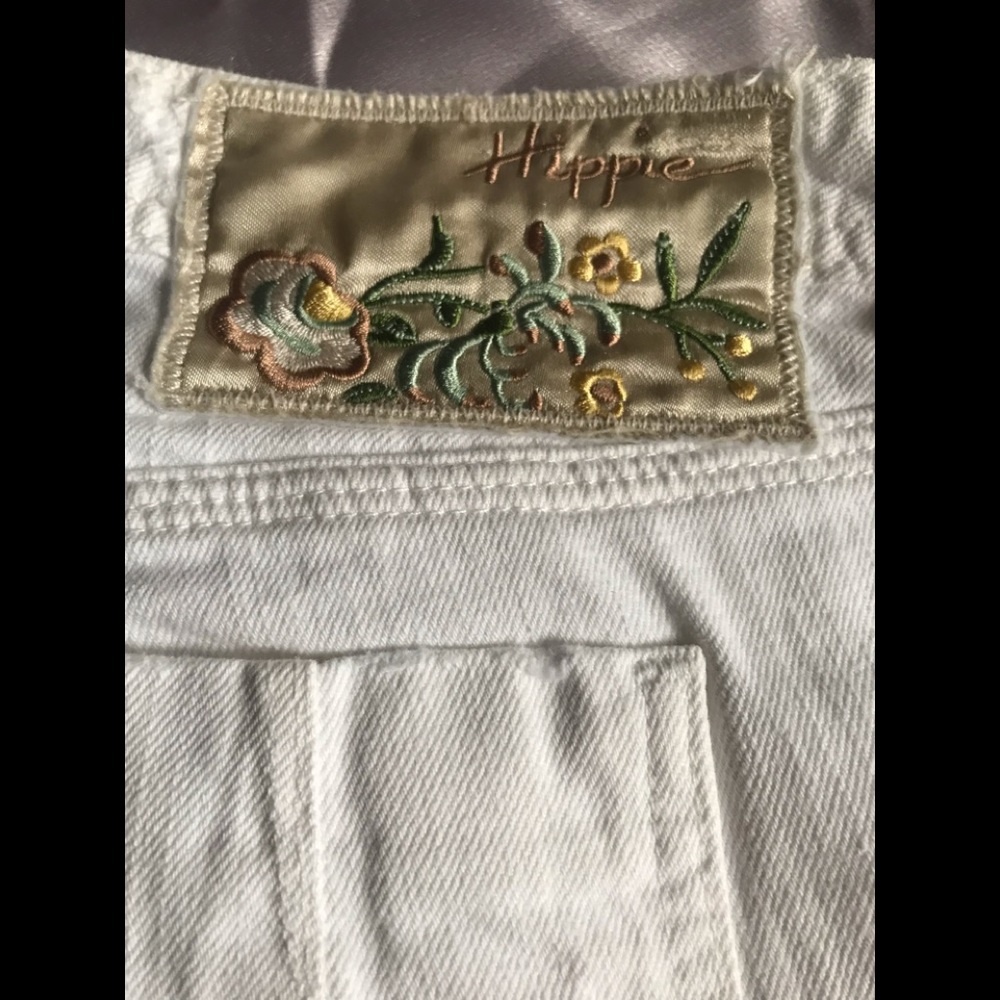 Hippie brand , size 9 authentic white womens  jeans long flare leg - Picture 2 of 16